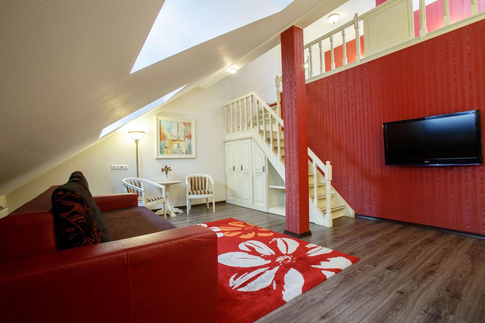 Doubletree By Hilton - Cavaler 4* Sighişoara